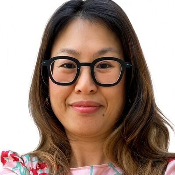 Photo of Dr Sueh Li Lim